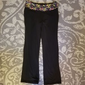 Victoria Secret yoga pants, sz L (short)